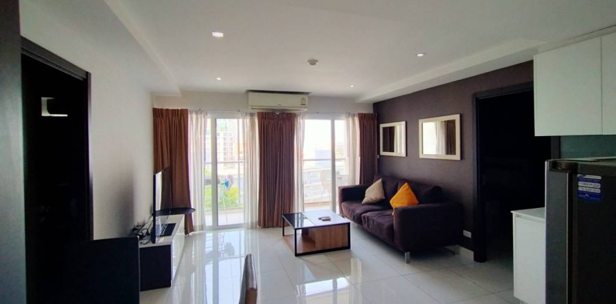 Condominio de 2 dormitorios en Pattaya, Tailandia № 242489