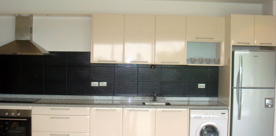 Condominio de 1 dormitorio en Jomtien Beach, Pattaya, Tailandia № 242765