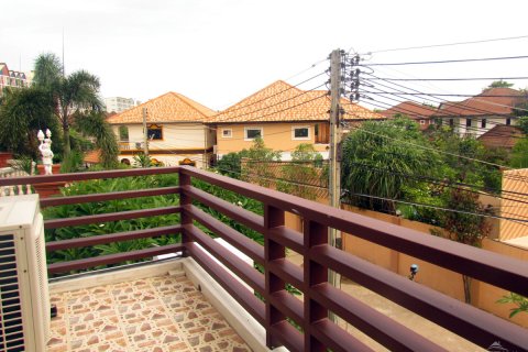 Casa de 3 dormitorios en Pattaya, Tailandia № 243256 - foto 18