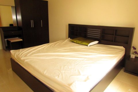 Casa de 3 dormitorios en Pattaya, Tailandia № 243256 - foto 15