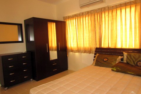 Casa de 3 dormitorios en Pattaya, Tailandia № 243256 - foto 13