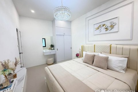 Casa de 3 dormitorios en Pattaya, Tailandia № 255061 - foto 5