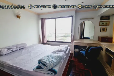 Condo in Watthana, Bangkok, Thailand, 3 bedrooms № 201102 - photo 6
