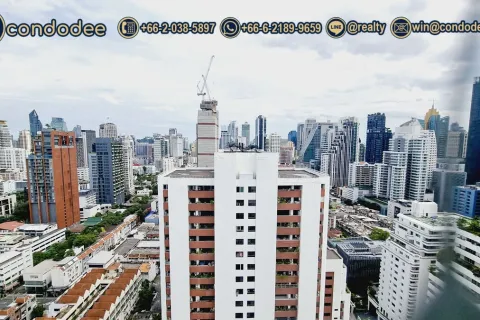 Condo in Watthana, Bangkok, Thailand, 3 bedrooms № 201102 - photo 9