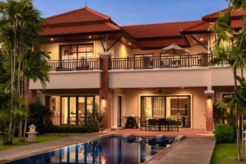 Casa de 4 dormitorios en Bang Tao, Tailandia № 84890 - foto 5