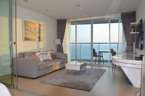 Condominio de 1 dormitorio en Pattaya, Tailandia № 242505 - foto 2