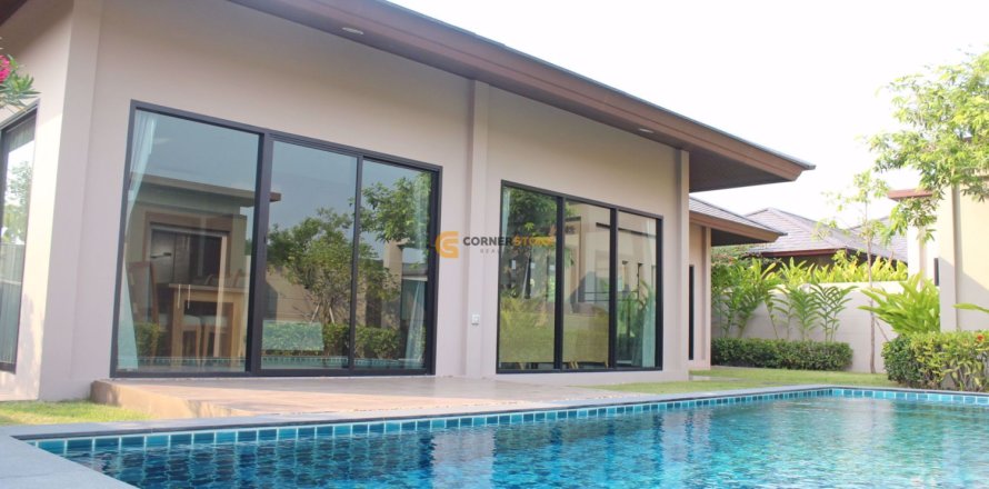 Estudio en Pattaya, Tailandia № 243641