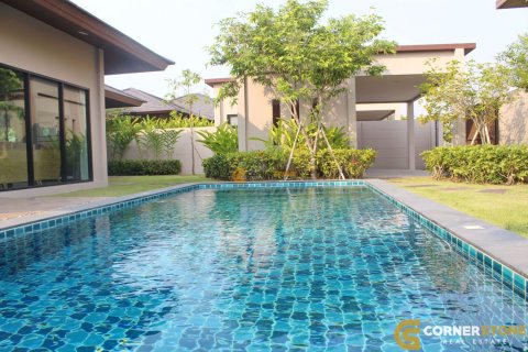 Estudio en Pattaya, Tailandia № 243641 - foto 2