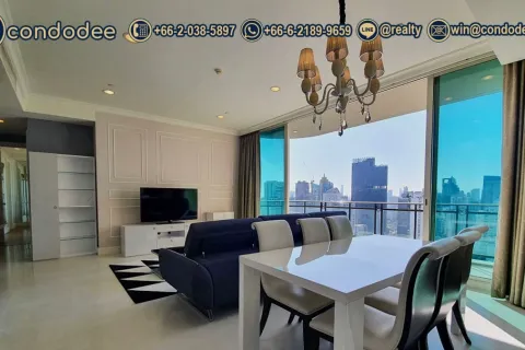 Condominio de 3 dormitorios en Watthana, Bangkok, Tailandia № 200612 - foto 2