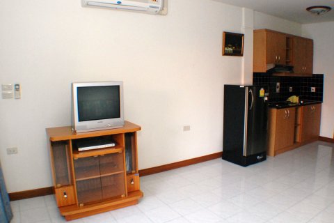 Condominio de 1 dormitorio en Pattaya, Tailandia № 242660 - foto 3
