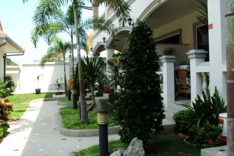 Condominio de 1 dormitorio en Pattaya, Tailandia № 242660 - foto 8