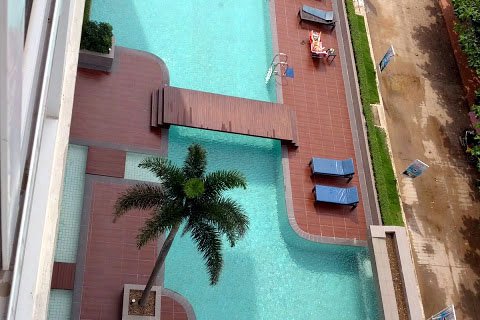 Condominio de 1 dormitorio en Jomtien Beach, Pattaya, Tailandia № 242153 - foto 2