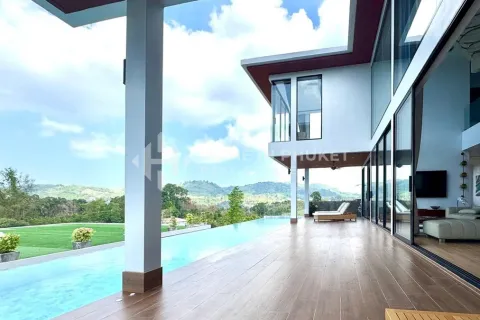 Casa de 6 dormitorios en Phuket, Tailandia № 241848