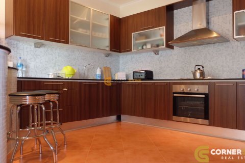 Estudio en Chonburi, Tailandia № 243659 - foto 9