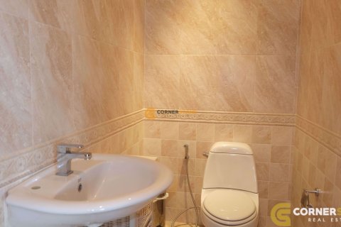 Estudio en Chonburi, Tailandia № 243659 - foto 29