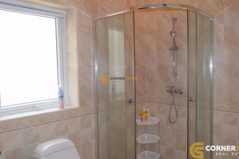 Estudio en Chonburi, Tailandia № 243659 - foto 17
