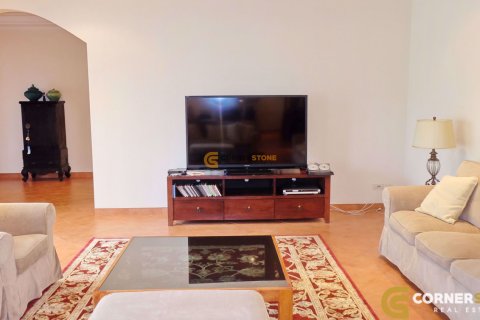 Estudio en Chonburi, Tailandia № 243659 - foto 6