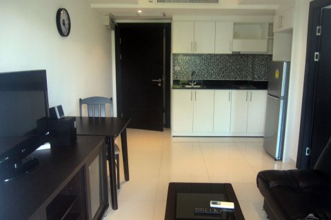 Condo in Pattaya, Thailand, 1 bedroom  № 242812 - photo 11