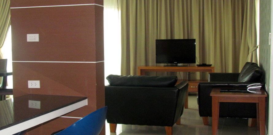 Condominio de 2 dormitorios en Pattaya, Tailandia № 242852