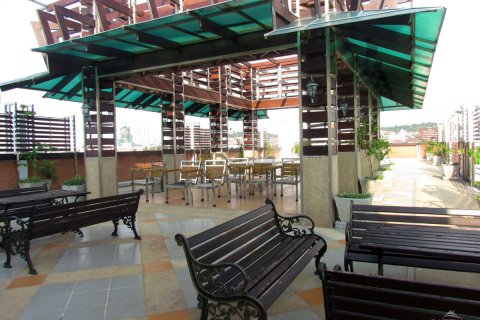 Condominio de 2 dormitorios en Pattaya, Tailandia № 242852 - foto 15
