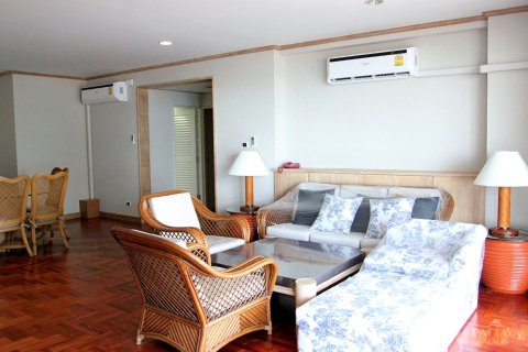 Condominio de 2 dormitorios en Pattaya, Tailandia № 242188 - foto 11