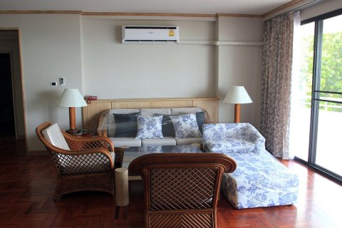 Condominio de 2 dormitorios en Pattaya, Tailandia № 242188 - foto 10