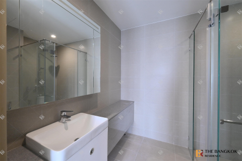 Condominio de 2 dormitorios en Bangkok, Tailandia № 241615 - foto 5