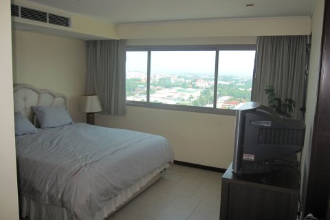 Condo in Pattaya, Thailand, 1 bedroom № 242133 - photo 2