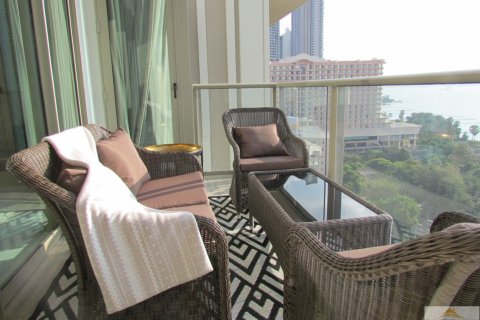 Condominio de 2 dormitorios en Pattaya, Tailandia № 242391 - foto 2