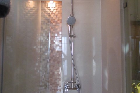 Condominio de 2 dormitorios en Pattaya, Tailandia № 242391 - foto 16