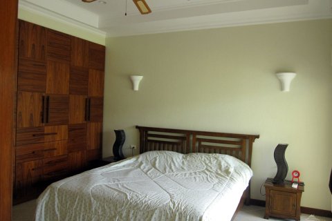 Casa de 1 dormitorio en Pattaya, Tailandia № 243277 - foto 6