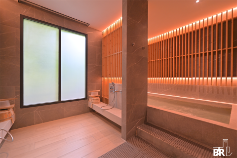 Condo in Bangkok, Thailand, 3 bedrooms  № 189866 - photo 6
