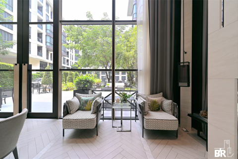 Condo in Bangkok, Thailand, 3 bedrooms  № 189866 - photo 5