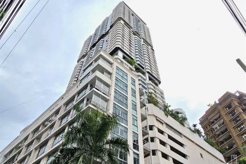 Condo in Bangkok, Thailand, 3 bedrooms  № 189866 - photo 3