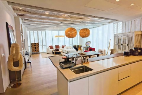 Penthouse in Bangkok, Thailand 3 bedrooms № 209666 - photo 7