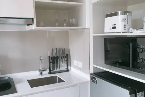 Estudio en el condominio en Bang Tao, Tailandia № 242023 - foto 6