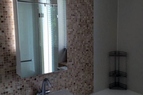 Condo in Pattaya, Thailand, 2 bedrooms № 242195 - photo 9