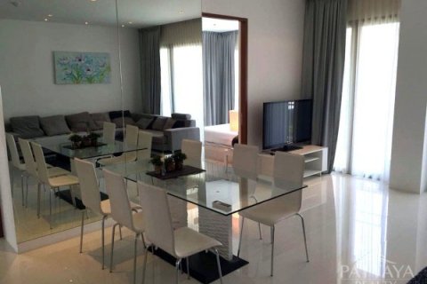 Condo in Pattaya, Thailand, 2 bedrooms № 242195 - photo 4