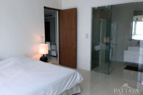 Condo in Pattaya, Thailand, 2 bedrooms № 242195 - photo 7