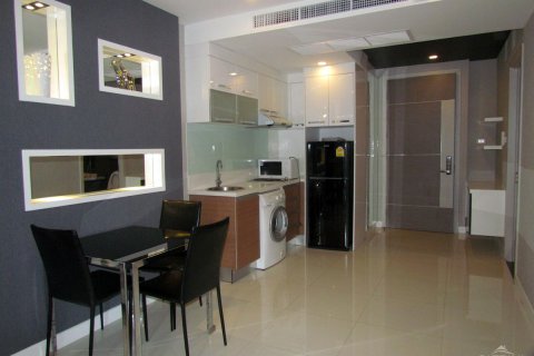 คอนโดมิเนียมในพัทยา, ประเทศไทย, 1 ห้องนอน № 242777