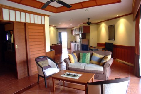 Condominio de 1 dormitorio en Jomtien Beach, Pattaya, Tailandia № 242430 - foto 8