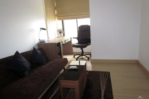 Condo in Pattaya, Thailand, 2 bedrooms № 242170 - photo 6