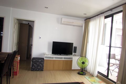 Condo in Pattaya, Thailand, 2 bedrooms № 242170 - photo 4