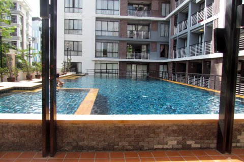 Condo in Pattaya, Thailand, 2 bedrooms № 242170 - photo 16