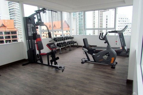 Condo in Pattaya, Thailand, 2 bedrooms  № 242294 - photo 14