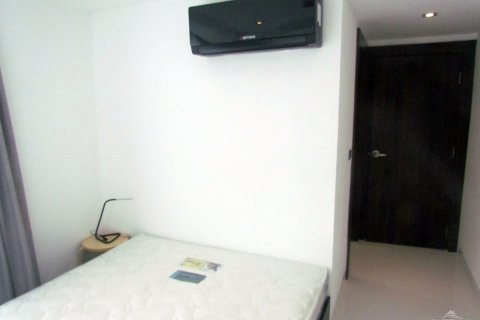Condo in Pattaya, Thailand, 2 bedrooms  № 242294 - photo 12