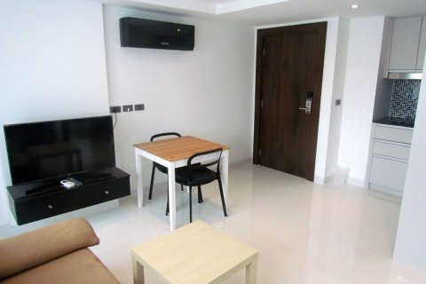 Condo in Pattaya, Thailand, 2 bedrooms  № 242294 - photo 3