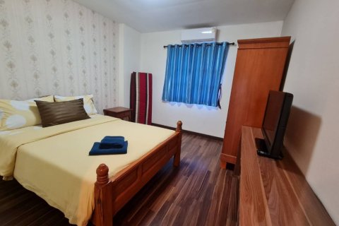 Casa de 5 dormitorios en Jomtien Beach, Pattaya, Tailandia № 243207 - foto 3