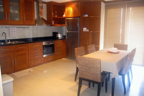 Condo on Jomtien Beach, Pattaya, Thailand, 2 bedrooms № 242686 - photo 10