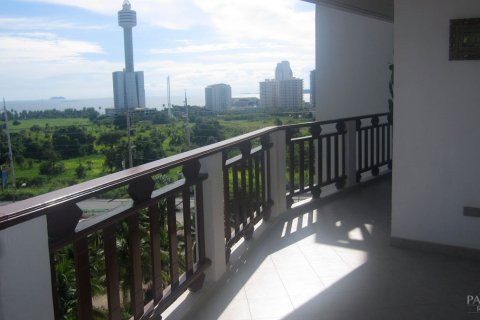 Condo on Jomtien Beach, Pattaya, Thailand, 2 bedrooms № 242686 - photo 15